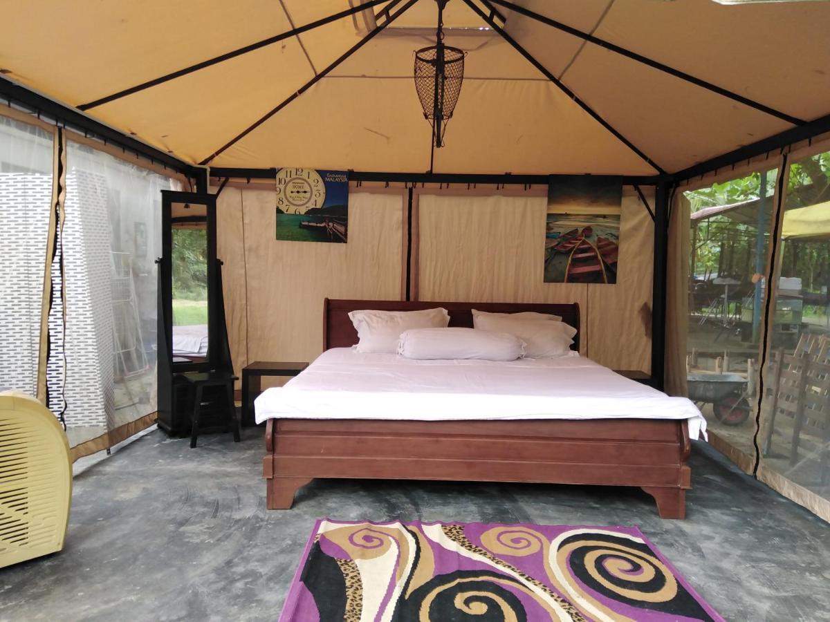 Farmville Glamping Retreat @ * Seremban