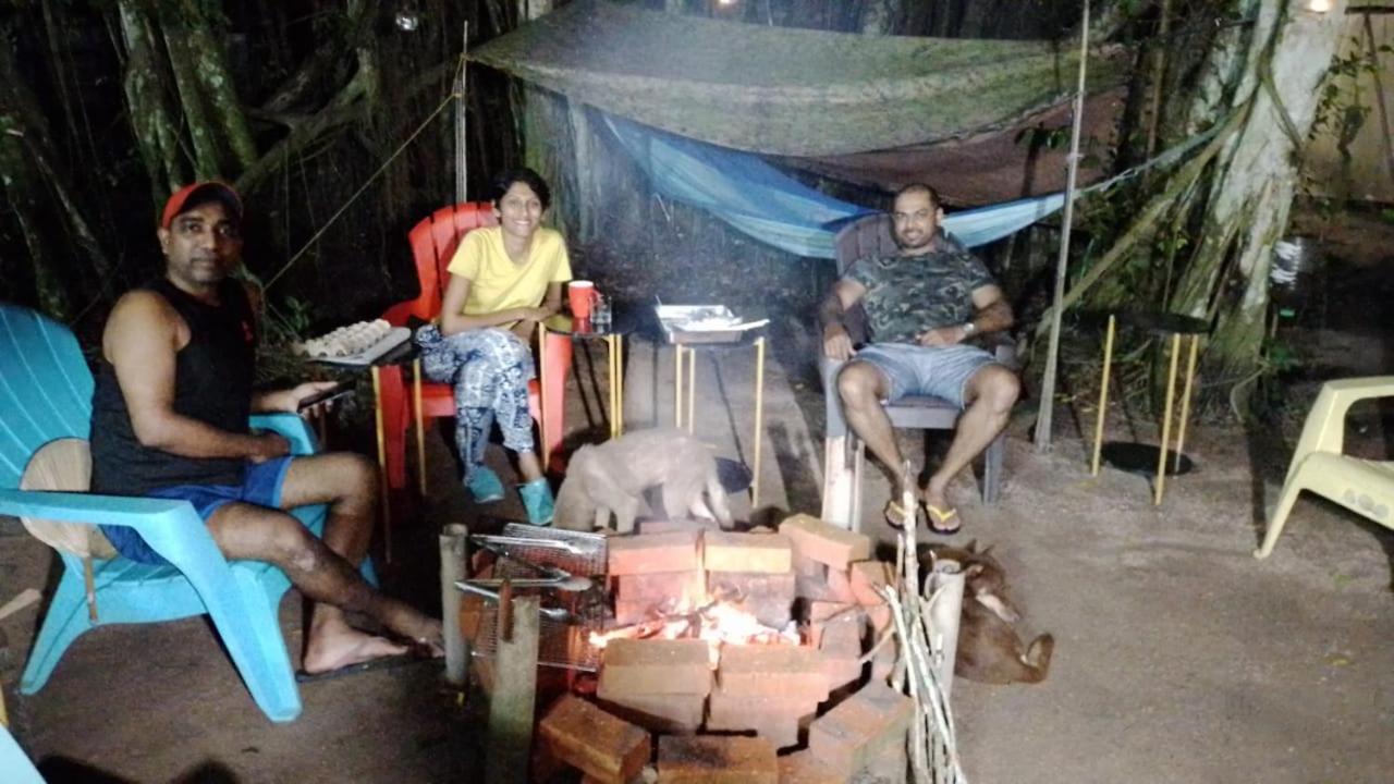 Tapak perkhemahan Farmville Glamping Retreat @ *