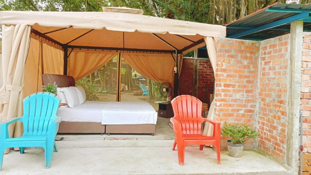 Farmville Glamping Retreat @ Seremban